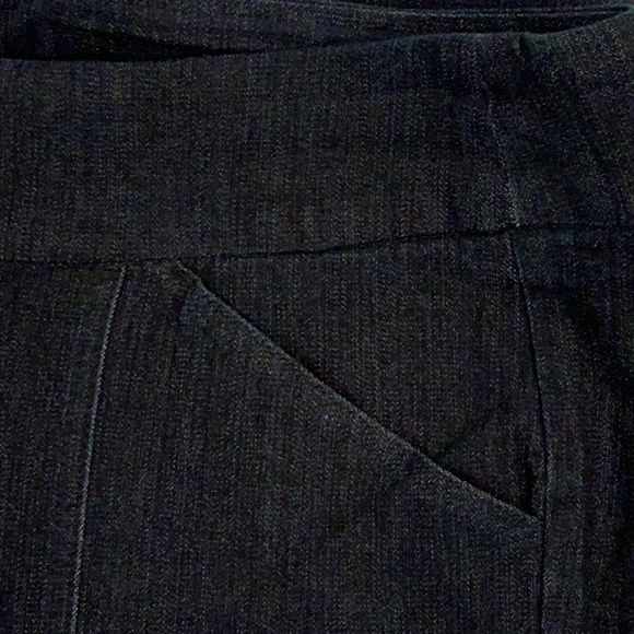 Dark rinse, pull on straight leg jean. - Picture 2 of 3